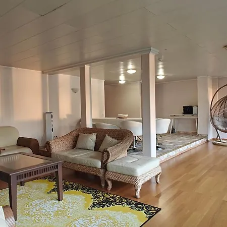 Holiday home Saunaga Maja Jaerve Aeaeres